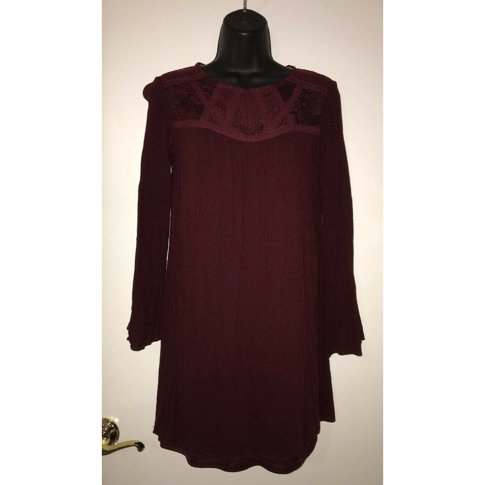 Xhilaration Burgundy Maroon Dress With Lace Tiered Bell Sleeve Sz Xs X-Small